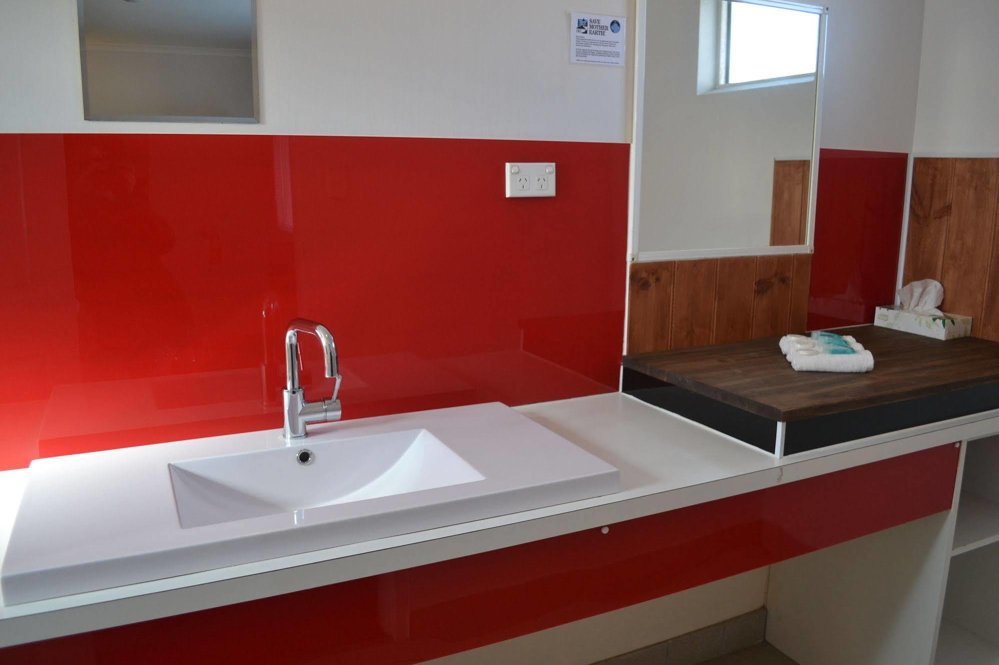 Hobart Tower Motel Dış mekan fotoğraf